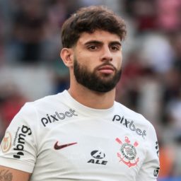 Corinthians busca solução para Yuri Alberto enquanto negocia com Pedro Raul