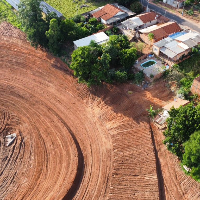 Prefeitura de Quintana conclui obras de contenção de cratera em 20 dias