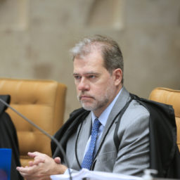 Toffoli: de censura e revés à Lava Jato a gestos a Bolsonaro, ditadura e Lula