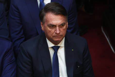 Bolsonaro pode ficar inelegível por mais de 30 anos se condenado em caso