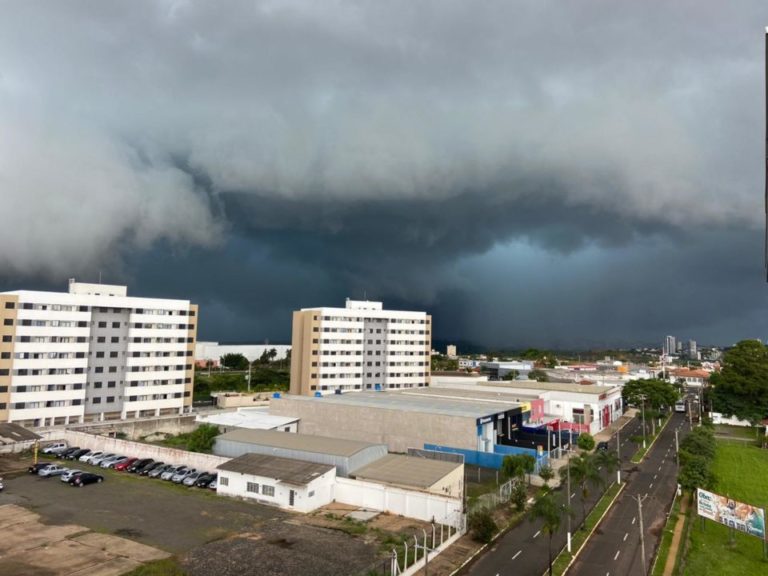 Marília tem risco de tempestade durante a semana, diz previsão do IPMet