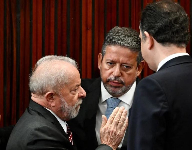 Segurança pública vira fonte de dupla pressão para Lula no Congresso