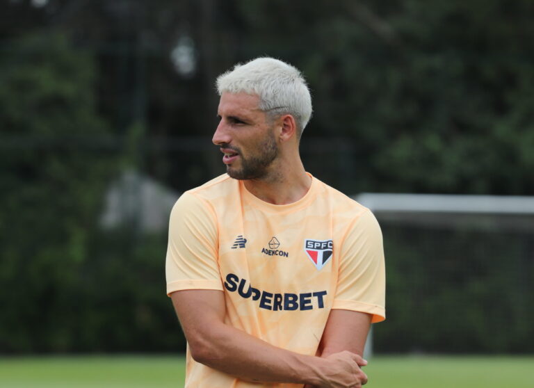 São Paulo encerra preparação para duelo com o Red Bull Bragantino