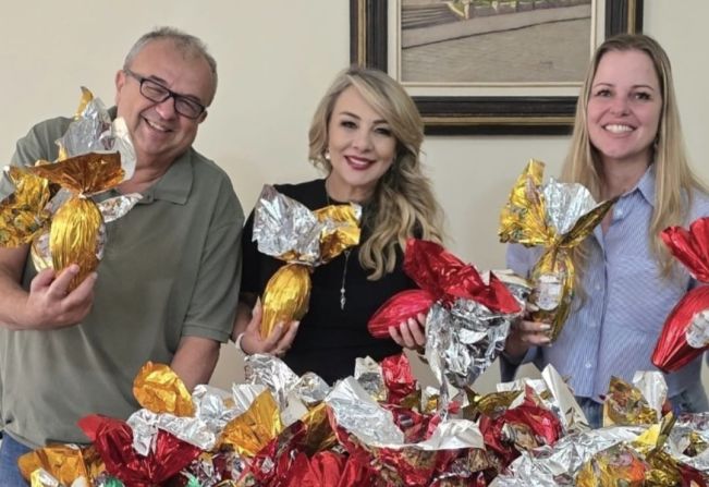 Prefeitura de Pompeia adquire ovos de chocolate para alunos da rede municipal