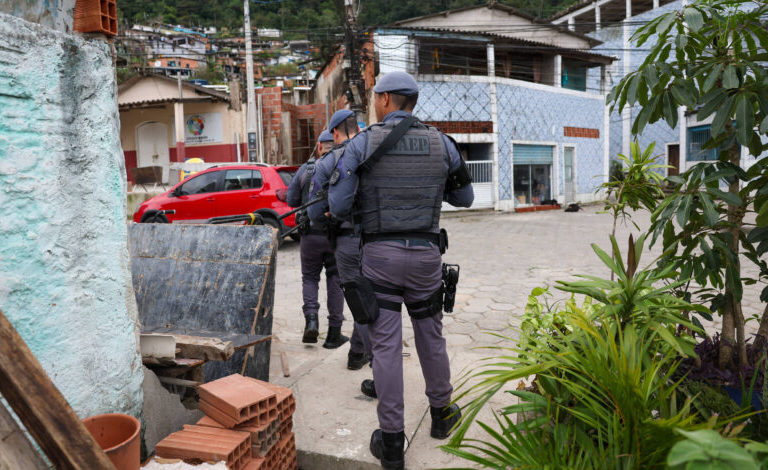 Dois homens morrem em ação da PM na Baixada Santista; número de mortos chega a 42