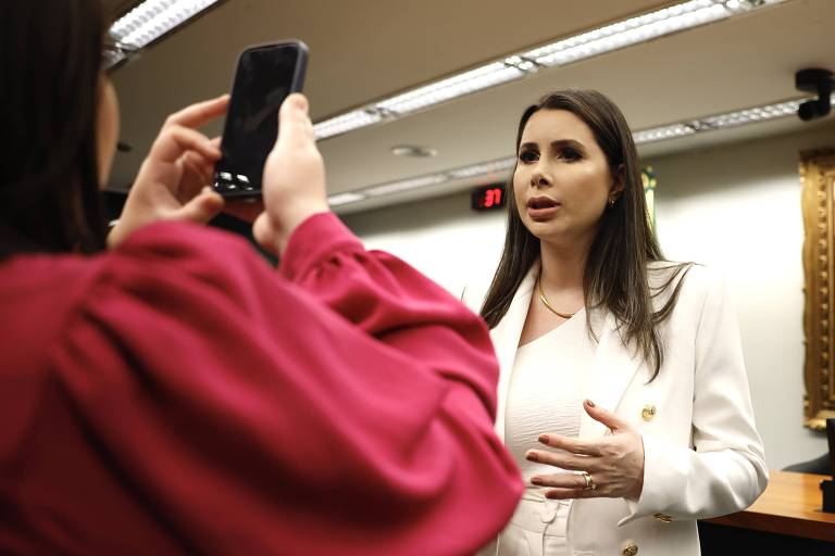 Há exagero contra Bolsonaro, e CCJ pode discutir anistia, diz Caroline de Toni