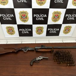 Homem é preso com armas e munições de fuzil em imóvel na região oeste