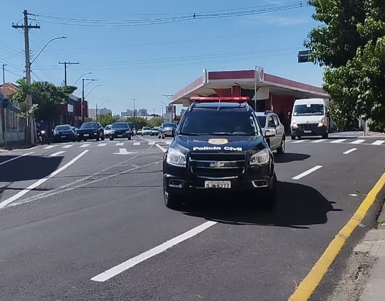 DIG apreende acusado de atingir homem com tiro no pescoço na Vila Barros