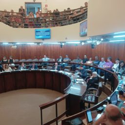 Janela partidária é concluída com seis mudanças na Câmara de Marília