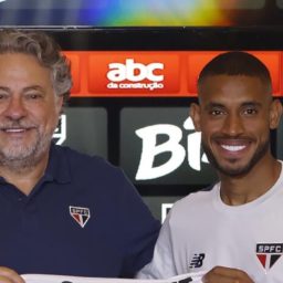 São Paulo anuncia contratação de novo centroavante, André Silva