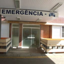 Idoso encontrado caído em rua de Garça morre no Hospital das Clínicas de Marília