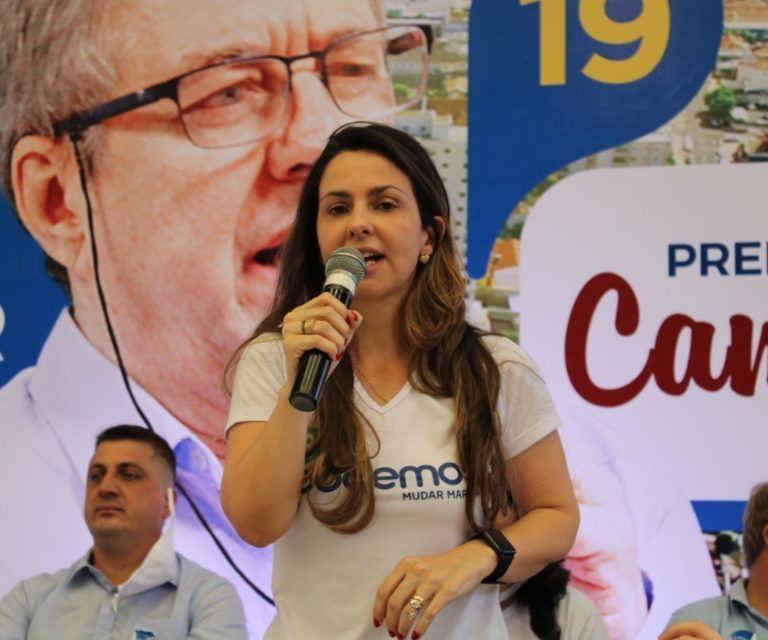 Camarinha diz que Fabiana é pré-candidata e pode criar desconforto com Vinicius