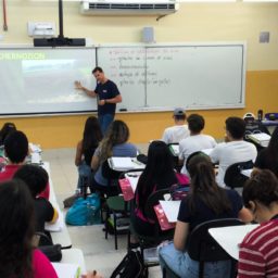 Ensino e estrutura fazem do curso pré-vestibular do Cristo Rei um sucesso