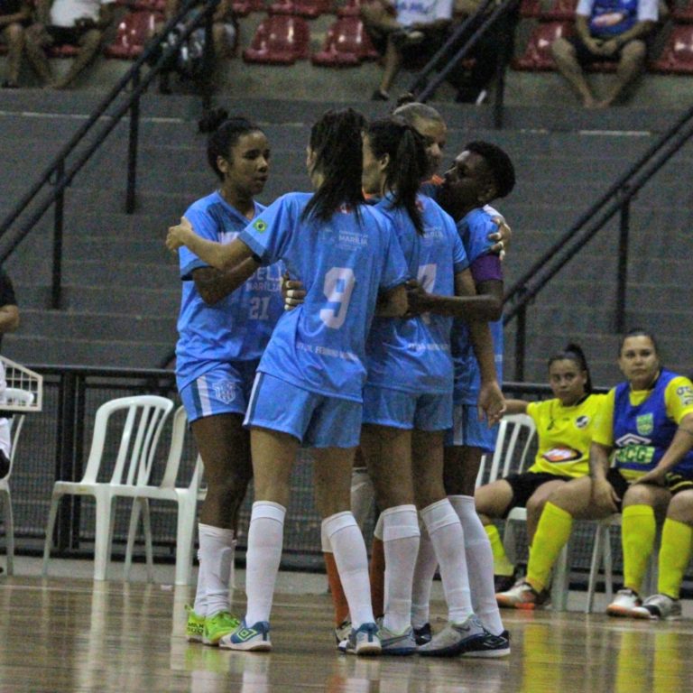Marília goleia Garça por 5 a 0 no jogo de abertura da Copa Record de Futsal Feminino