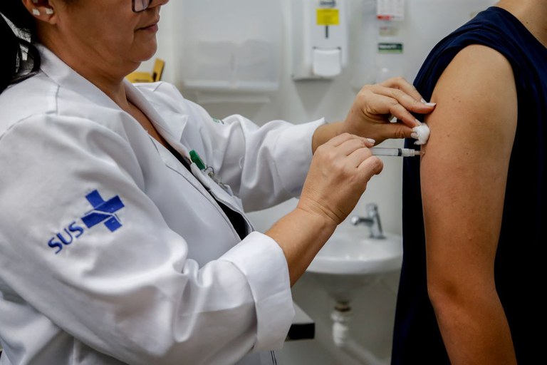 Marília e região vão receber mais de 22 mil doses da vacina contra a dengue nos próximos dias