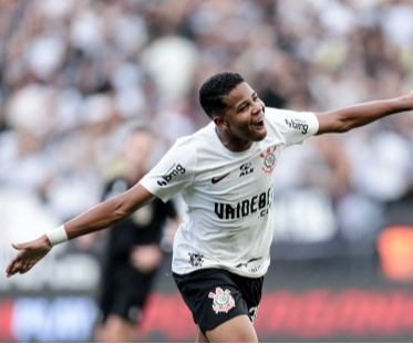 Corinthians domina o Fluminense e abafa crise com gol de placa de Wesley