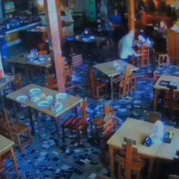 Garçom mata vereador e esfaqueia duas pessoas em restaurante no Ceará