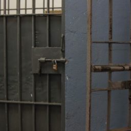 Governo pede que CNJ defina critérios para saída de presos após nova lei