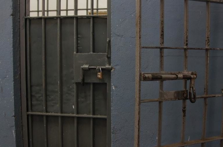 Governo pede que CNJ defina critérios para saída de presos após nova lei
