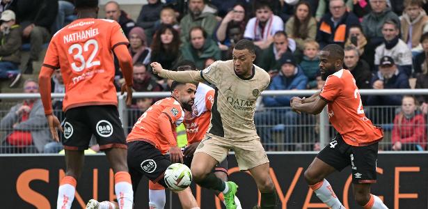 Mbappé marca, PSG vence Lorient e pode ser campeão francês ‘no vestiário’