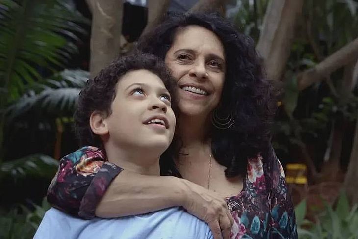 Namorada do filho da cantora Gal Costa não quer ‘herança minguada’, diz defesa