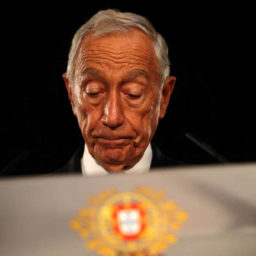 Presidente de Portugal diz que país precisa reparar crimes da época da escravidão