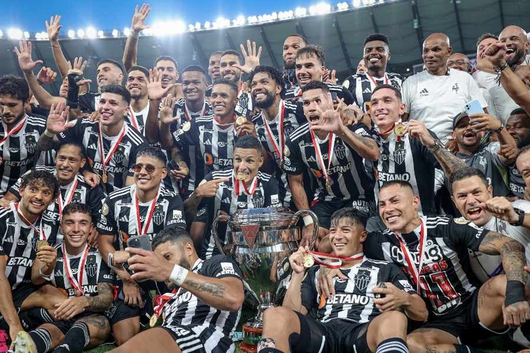 Série A do Brasileiro começa com nove campeões estaduais e dois fracassos