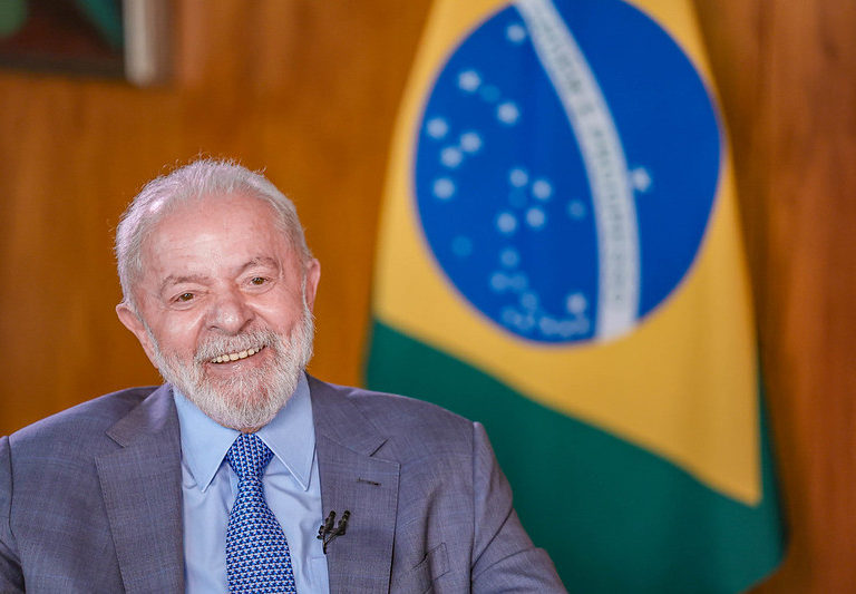 Veto de Lula a saidinhas, corte de verbas na Educação e outras notícias do dia