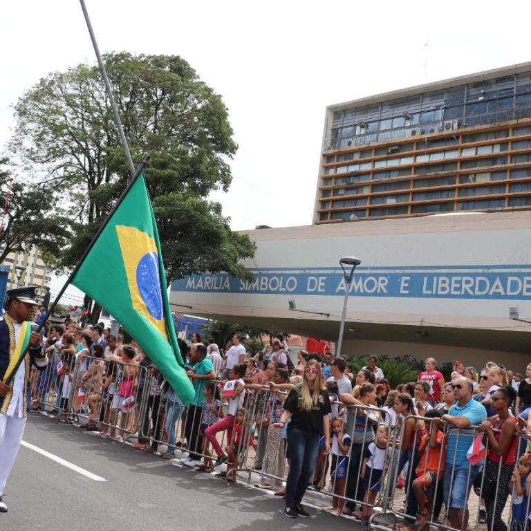 Prefeitura de Marília estima 10 mil pessoas no desfile cívico de aniversário