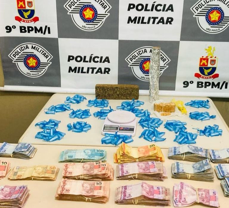 Homem é preso em flagrante por tráfico com drogas e mais de R$ 9 mil em Garça