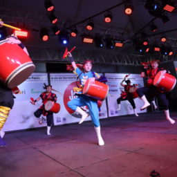Japan Fest monta estrutura e espera atrair 70 mil de quinta a domingo