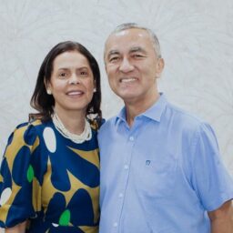 PIB Marília celebra 30 anos de ministério dos pastores Domingos e Rosângela Jardim