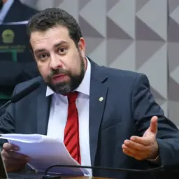 Boulos corre por alianças após avanço de Nunes e coligação restrita à esquerda