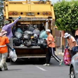 Marília tem coleta de lixo normal neste sábado, feriado do Dia de Finados