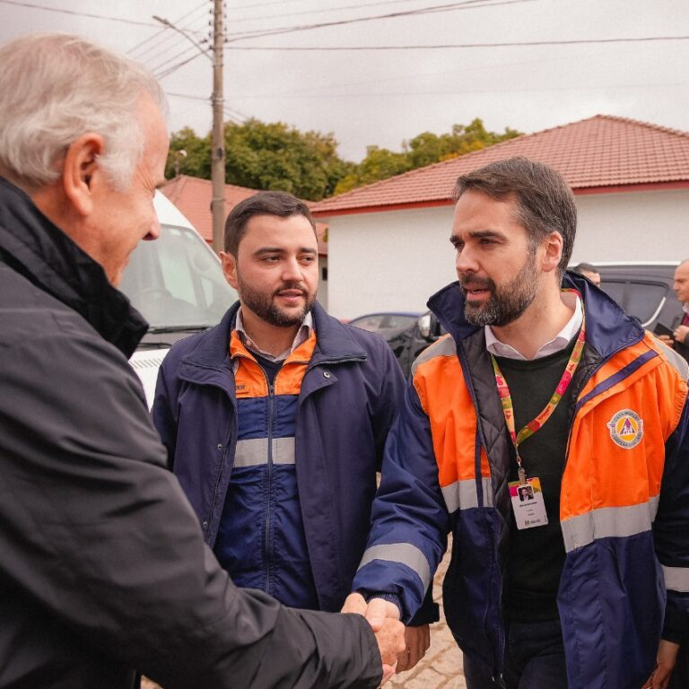 Não errei por negligência, omissão ou negacionismo, diz Eduardo Leite