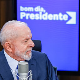 Lula anuncia nova fase do PAC para prevenção de desastres, em meio à tragédia no RS