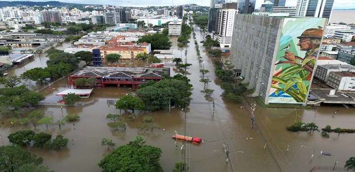Porto Alegre pode construir megaestrutura para desabrigados em complexo de Carnaval
