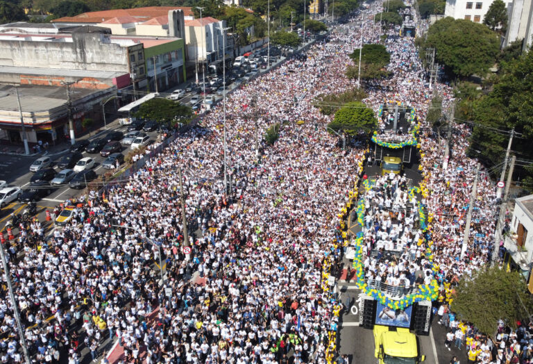 Com Tarcísio e Nunes, Marcha para Jesus percorre o Centro de SP nesta quinta