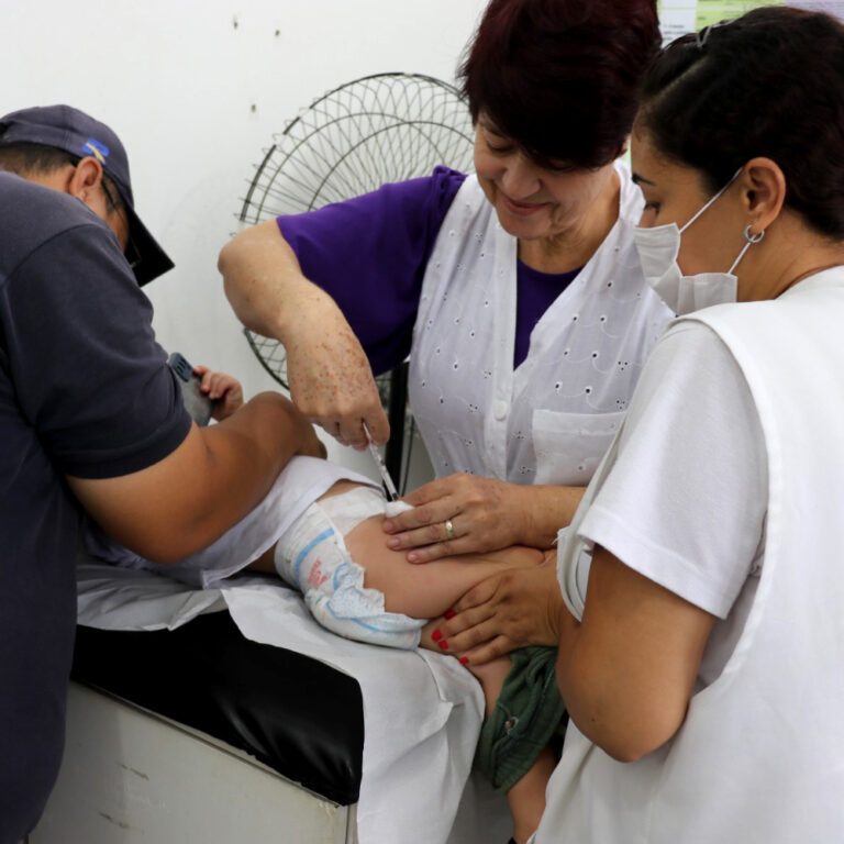 Saúde amplia campanha de vacinação contra Influenza para toda população
