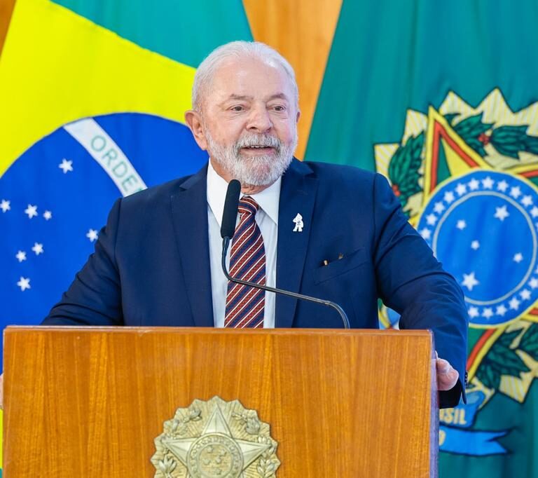 Lula anuncia pacote de medidas para o RS com R$ 15 bi de crédito para empresas