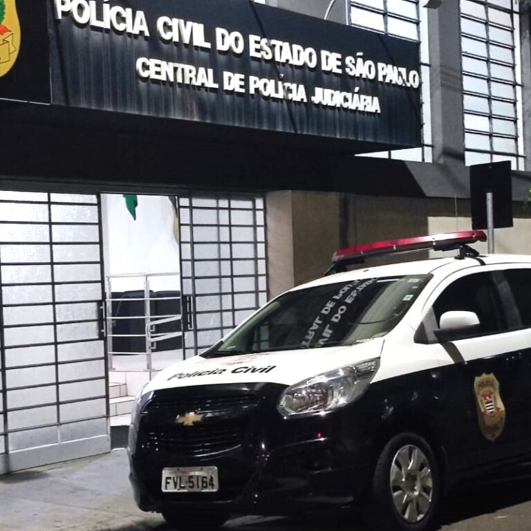 Dupla armada assalta estacionamento e deixa prejuízo no Centro da cidade