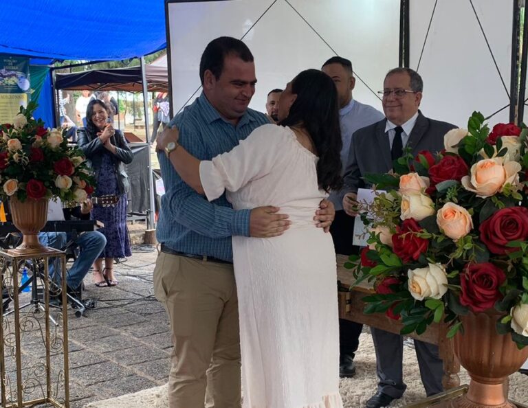 Casamento comunitário em Vera Cruz tem terceira edição e realiza sonho de sete casais