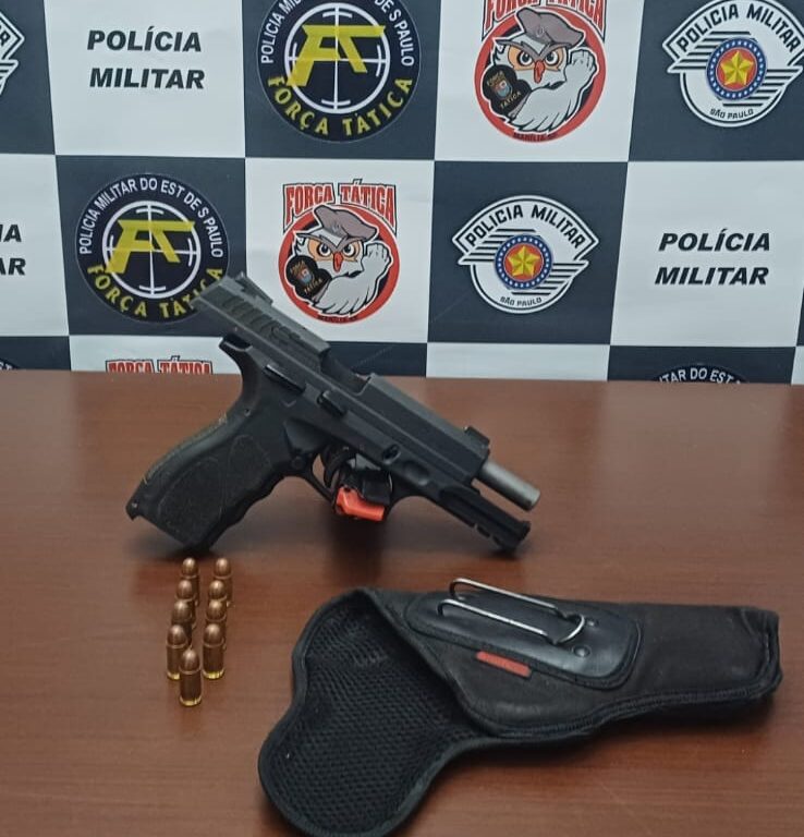 Reincidente por confusão com armas de fogo é flagrado com pistola ilegal e alega ser CAC