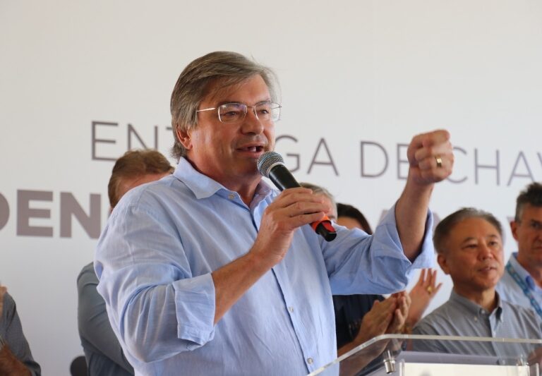 Daniel organiza frentes de trabalho para recuperar popularidade