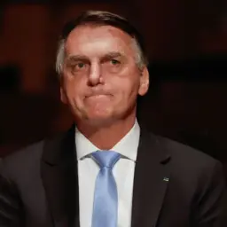 Moraes rejeita recurso no TSE e mantém Bolsonaro inelegível