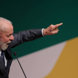 Lula diz que governo financiará áreas de produção de arroz em outros estados