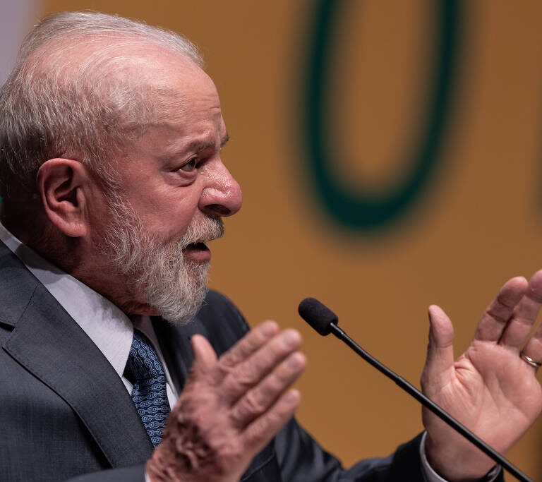 Lula diz que patamar de juros ‘vai melhorar’ quando ele indicar presidente do BC