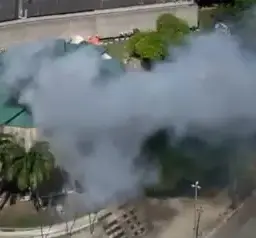 Incêndio atinge Assembleia Legislativa do Ceará e o prédio é evacuado