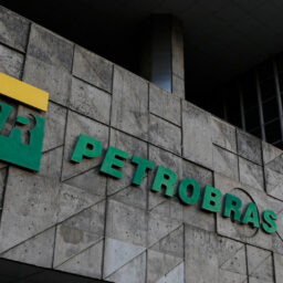 Concurso da Petrobras tem divulgação da lista de aprovados adiada