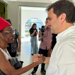 Vinicius destina novos recursos para Amor de Mãe e Lar São Vicente de Paulo